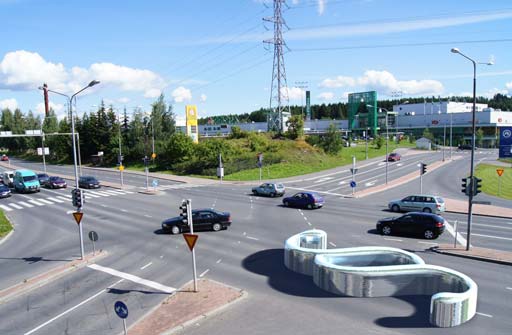 Risteysalue ja pyk&auml;l&auml;merkki