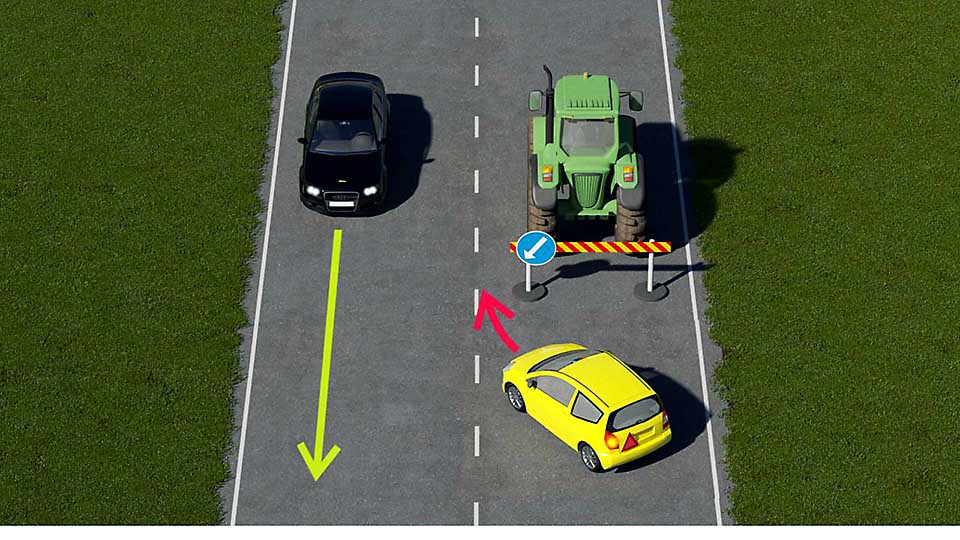 mallinnettu liikennetilanne; mopoilija joutuu odottamaan, että vastaantuleva kaista on vapaa